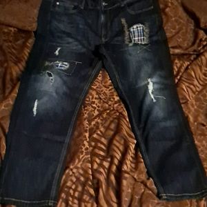 Patchwork distressed jeans